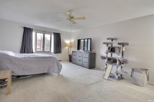 6736 Covington Creek Trail, Fort Wayne, IN 46804