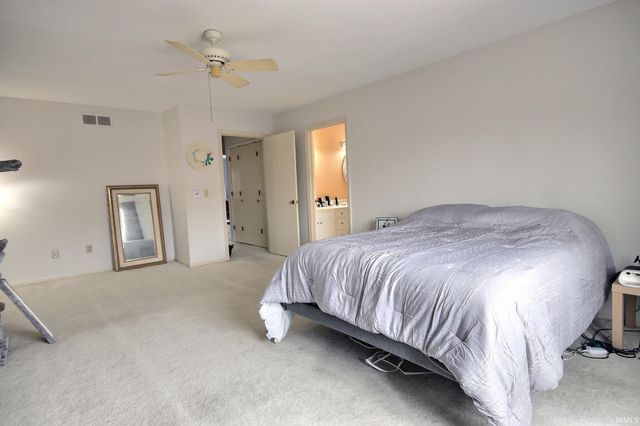 6736 Covington Creek Trail, Fort Wayne, IN 46804