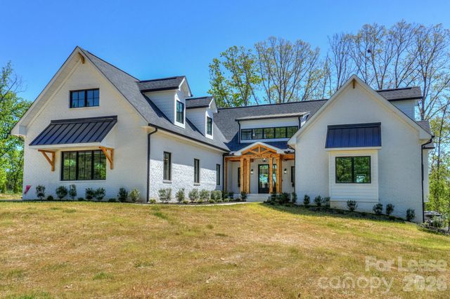 153 High Hills Drive, Mooresville, NC 28117