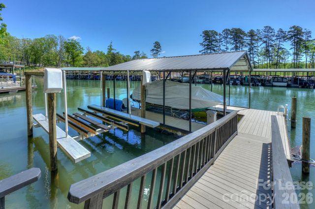 153 High Hills Drive, Mooresville, NC 28117