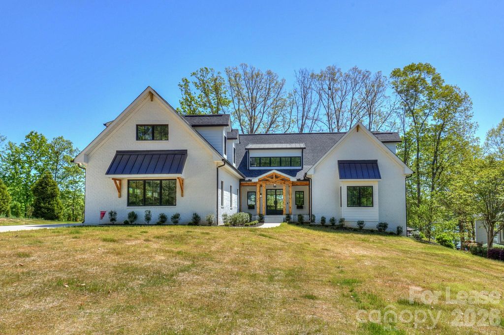 153 High Hills Drive, Mooresville, NC 28117