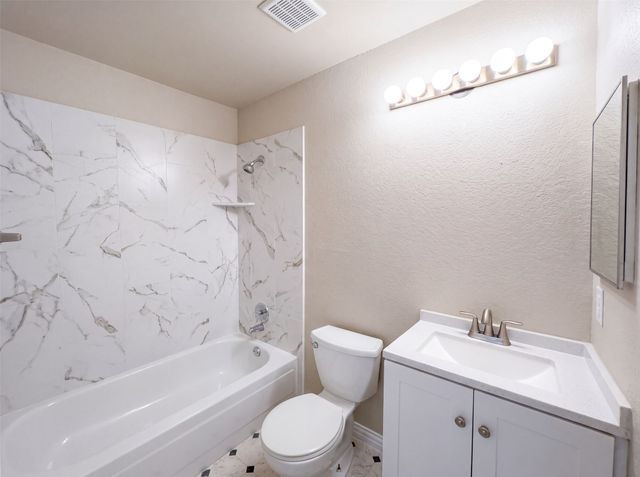2739 April Hill Lane, Dallas, TX 75287