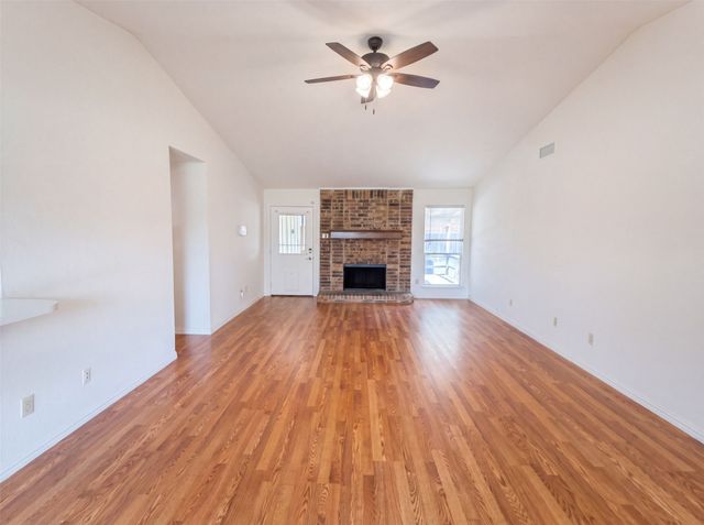 2739 April Hill Lane, Dallas, TX 75287