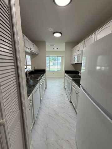 2739 April Hill Lane, Dallas, TX 75287