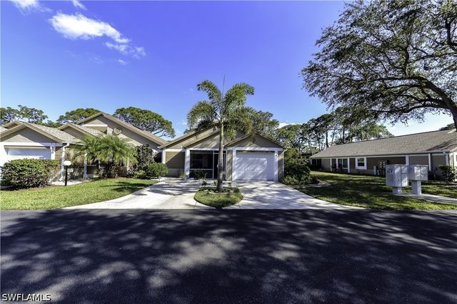 22161 Tallwood CT 706, Estero, FL 33928