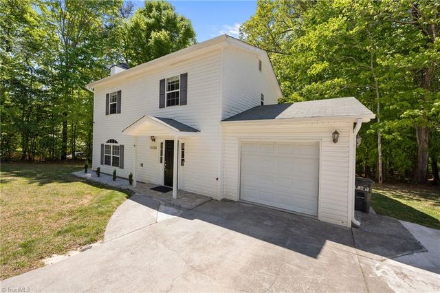 6156 Brinkley Park Drive, Belews Creek, NC 27009