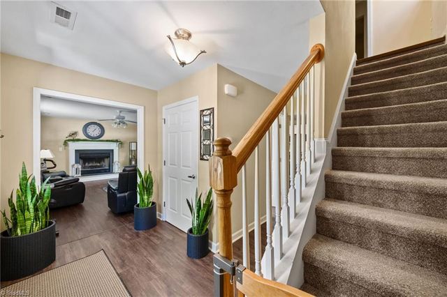 6156 Brinkley Park Drive, Belews Creek, NC 27009