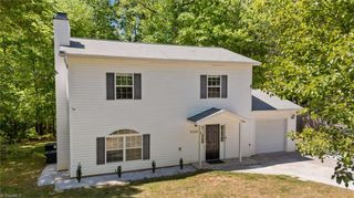 6156 Brinkley Park Drive, Belews Creek, NC 27009