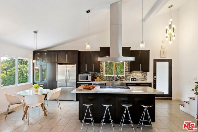 4460 San Andreas Avenue, Los Angeles, CA 90065