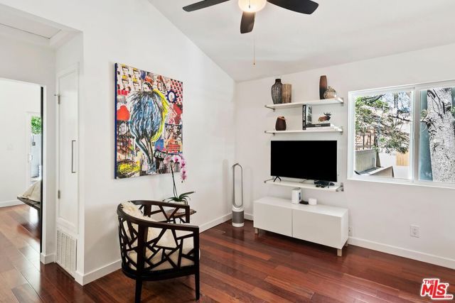 4460 San Andreas Avenue, Los Angeles, CA 90065