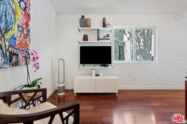 4460 San Andreas Avenue, Los Angeles, CA 90065