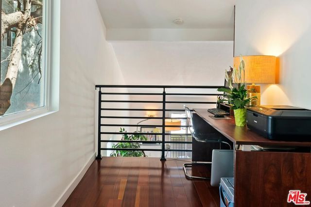 4460 San Andreas Avenue, Los Angeles, CA 90065