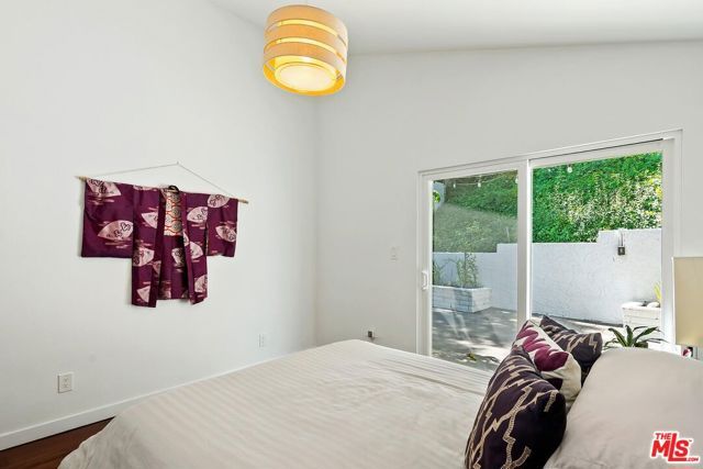 4460 San Andreas Avenue, Los Angeles, CA 90065