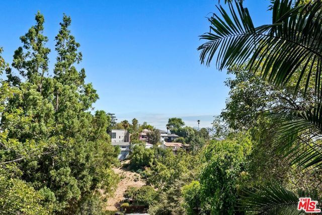 4460 San Andreas Avenue, Los Angeles, CA 90065