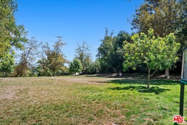 4460 San Andreas Avenue, Los Angeles, CA 90065