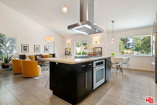 4460 San Andreas Avenue, Los Angeles, CA 90065