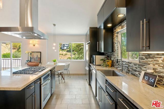 4460 San Andreas Avenue, Los Angeles, CA 90065