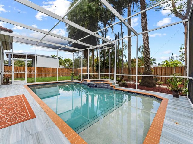 24225 SW 198th Ave, Homestead, FL 33031