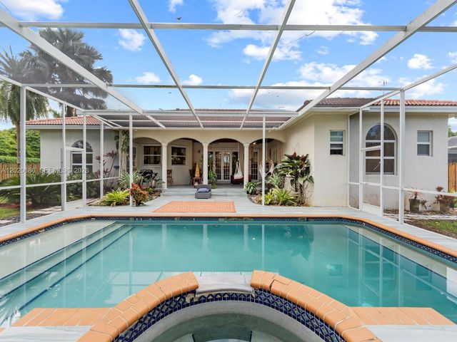 24225 SW 198th Ave, Homestead, FL 33031