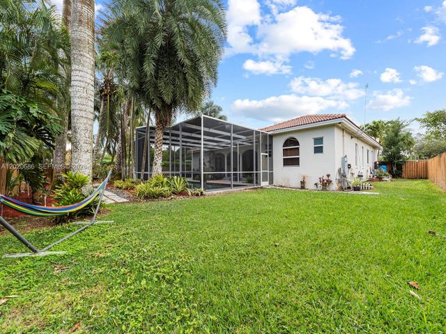 24225 SW 198th Ave, Homestead, FL 33031