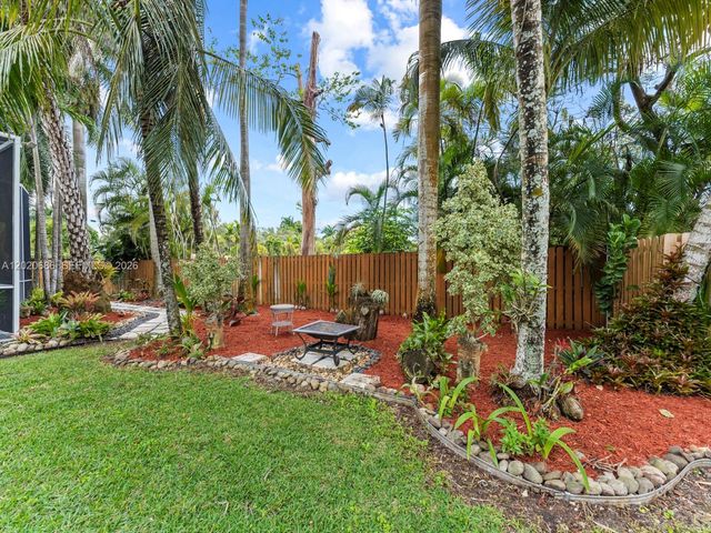 24225 SW 198th Ave, Homestead, FL 33031