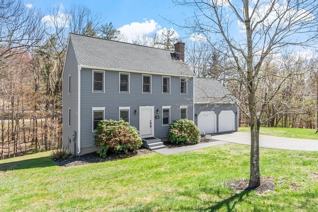 25 Slack Brook Rd, Leominster, MA 01453