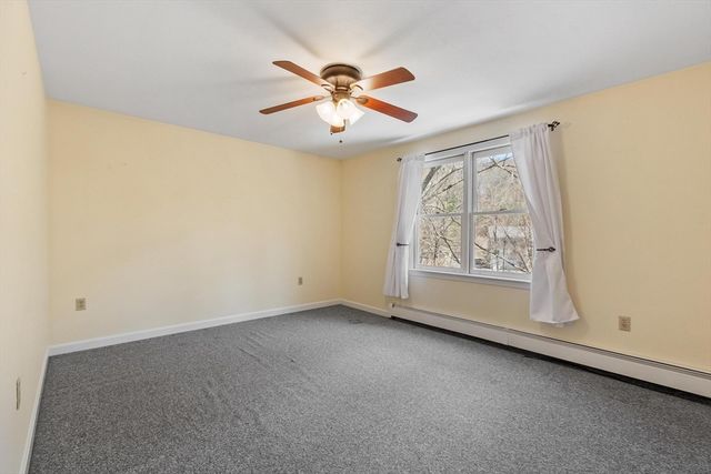 25 Slack Brook Rd, Leominster, MA 01453