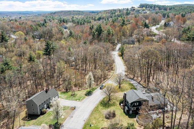 25 Slack Brook Rd, Leominster, MA 01453