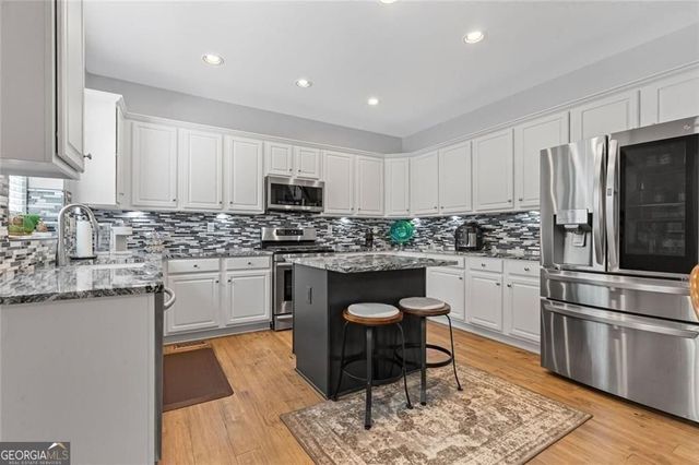 7047 Bennington Lane, Cumming, GA 30041