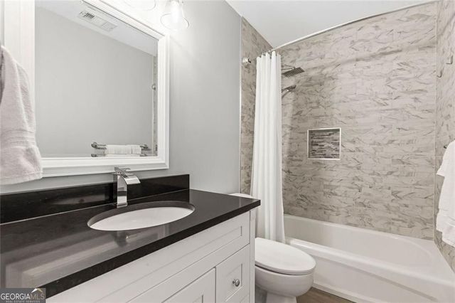 7047 Bennington Lane, Cumming, GA 30041