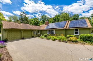 67 Bell Street, Middletown, CT 06457