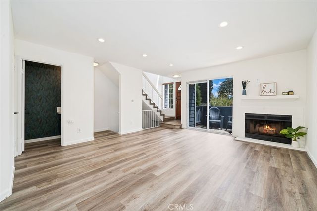 101 W Spring C, Long Beach, CA 90806