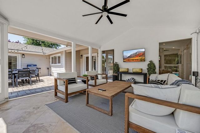 3144 Roundhill Rd, Alamo, CA 94507