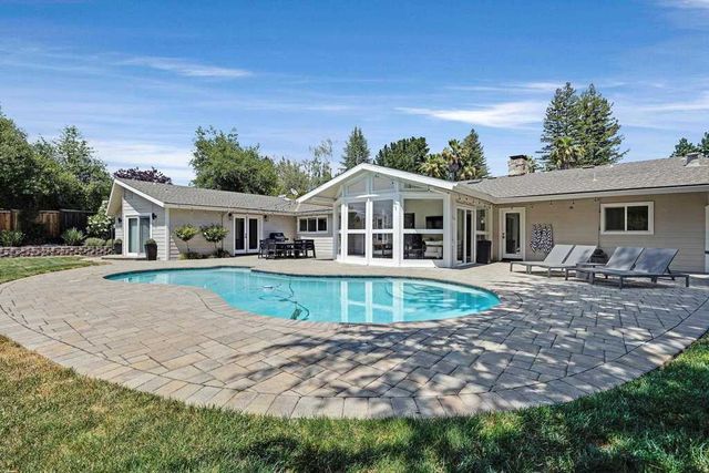 3144 Roundhill Rd, Alamo, CA 94507