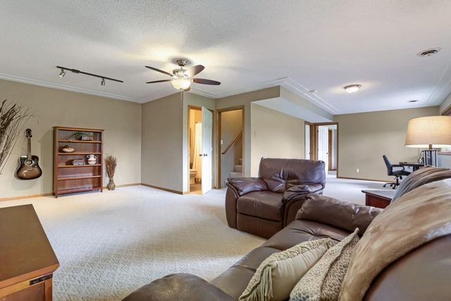 14540 Geneva Avenue N, Hugo, MN 55038