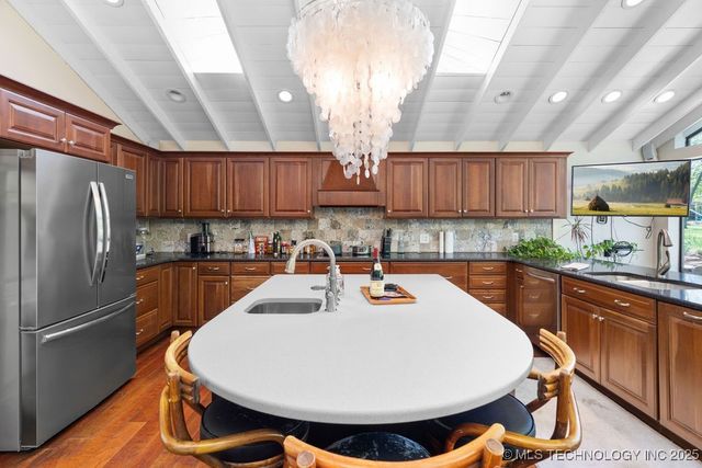 6859 Magnolia Drive, Kingston, OK 73439