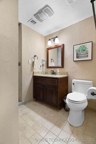 6859 Magnolia Drive, Kingston, OK 73439