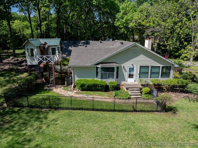 6859 Magnolia Drive, Kingston, OK 73439