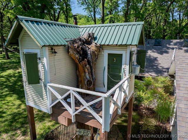 6859 Magnolia Drive, Kingston, OK 73439