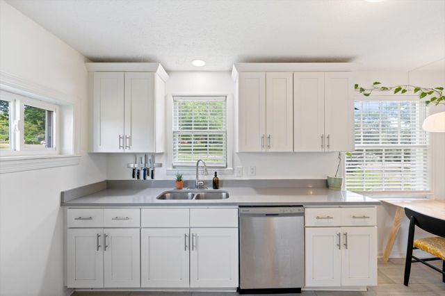 335 Tamworth Dr, Nashville, TN 37214