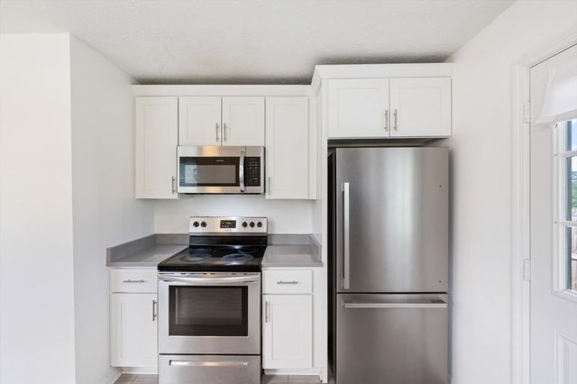 335 Tamworth Dr, Nashville, TN 37214