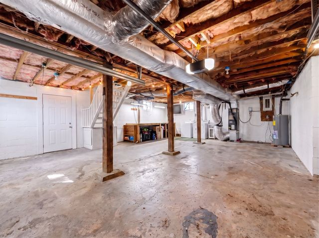 335 Tamworth Dr, Nashville, TN 37214