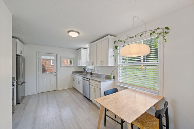 335 Tamworth Dr, Nashville, TN 37214