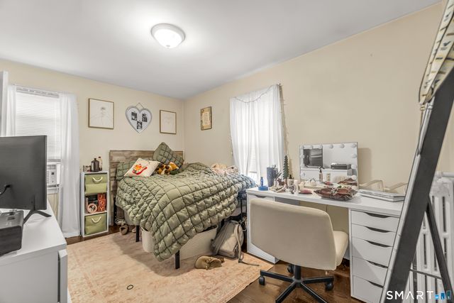 619 Queen Street, Bridgeport, CT 06606