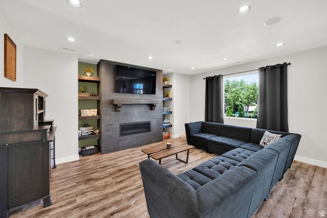 4272 W 6025 S, Roy, UT 84067