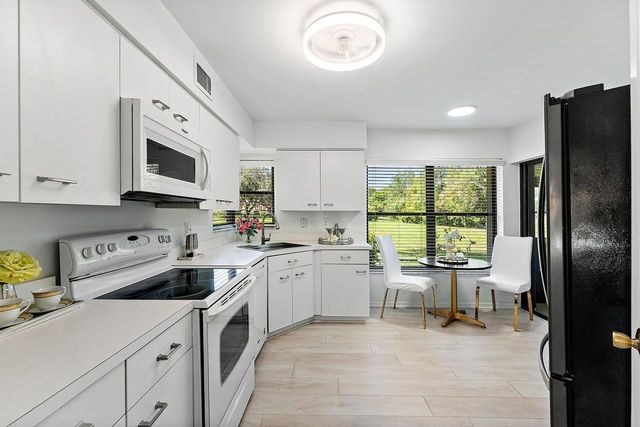 3301 Black Oak Ct 3301, Boynton Beach, FL 33436