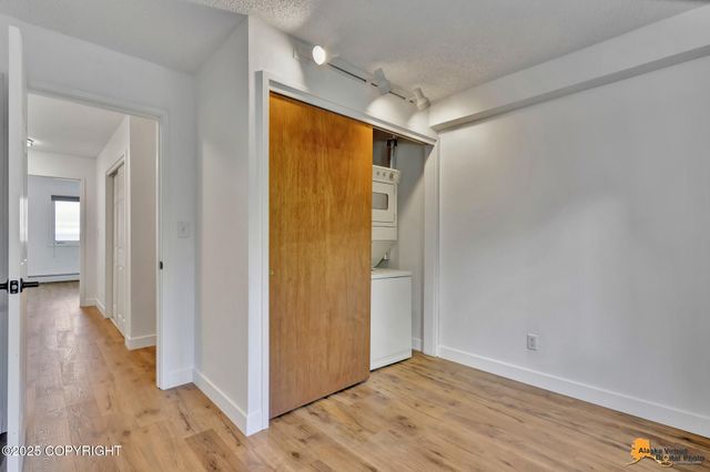 832 O Place, 832, Anchorage, AK 99501