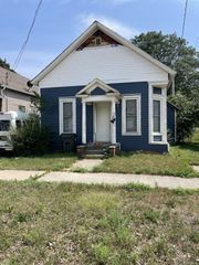 13 E Isabella Avenue, Muskegon, MI 49442