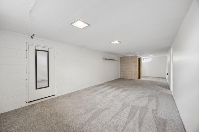 105 75th Way NE, Fridley, MN 55432