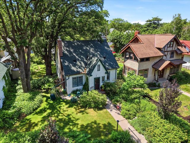 3032 43rd Avenue S, Minneapolis, MN 55406